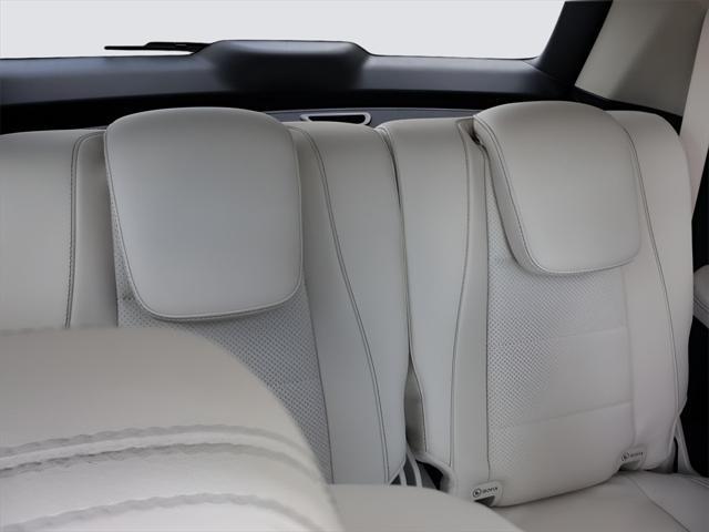 new 2025 Mercedes-Benz GLS 450 car, priced at $95,685