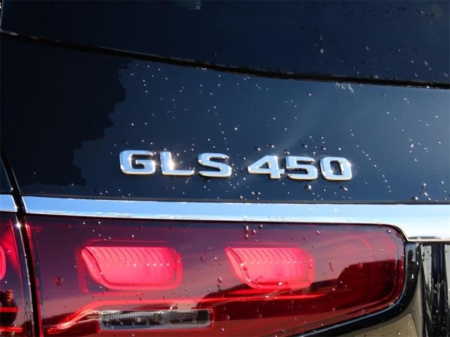 new 2024 Mercedes-Benz GLS 450 car, priced at $99,370