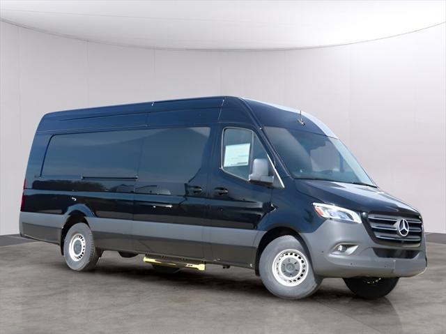 new 2024 Mercedes-Benz Sprinter 2500 car, priced at $81,365