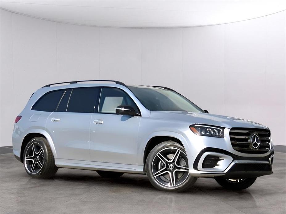 new 2024 Mercedes-Benz GLS 450 car, priced at $98,045