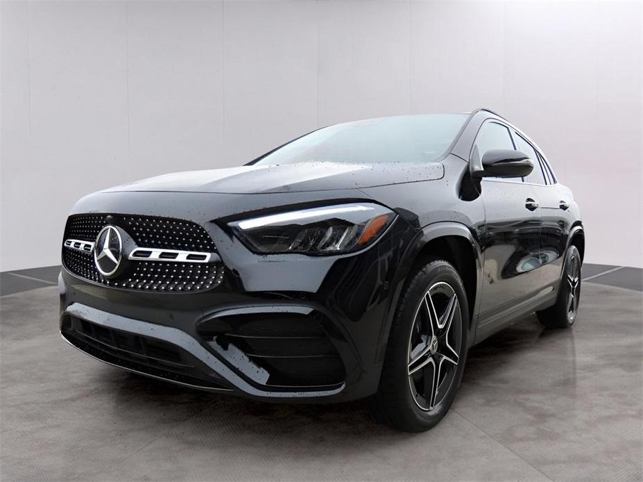 new 2024 Mercedes-Benz GLA 250 car, priced at $53,425