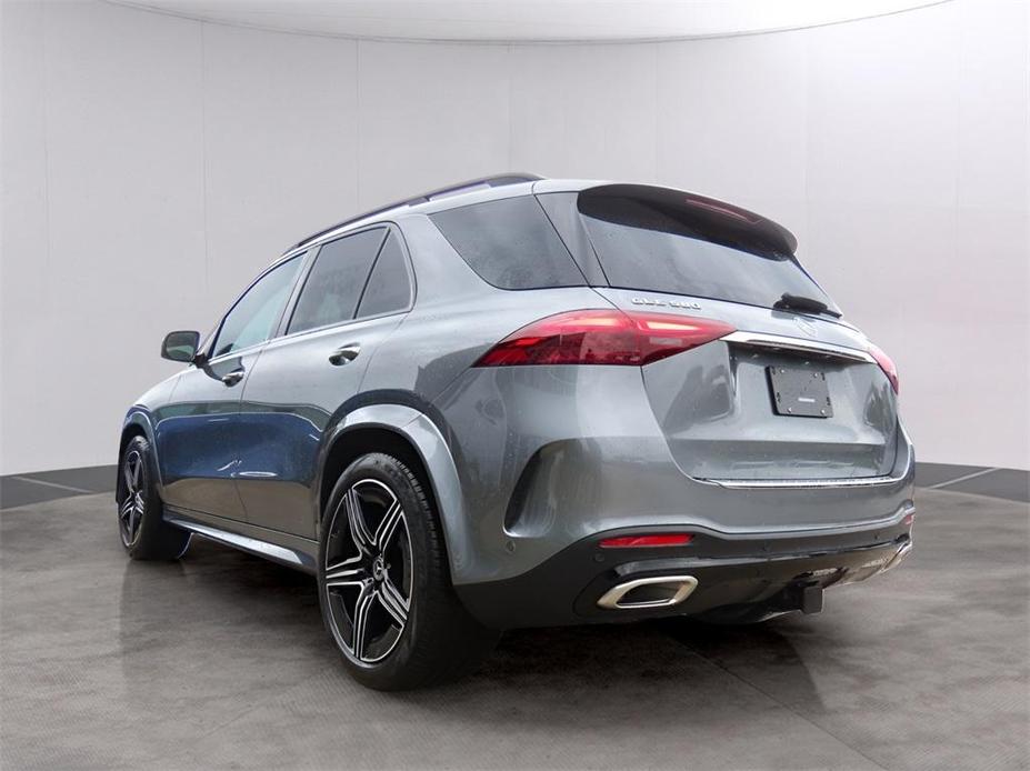 new 2024 Mercedes-Benz GLE 580 car, priced at $105,350