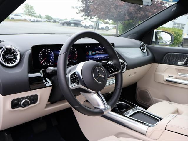 used 2025 Mercedes-Benz GLA 250 car, priced at $41,990