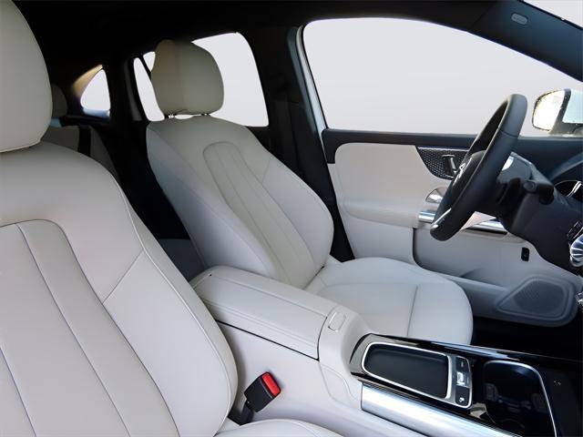 used 2025 Mercedes-Benz GLA 250 car, priced at $40,990