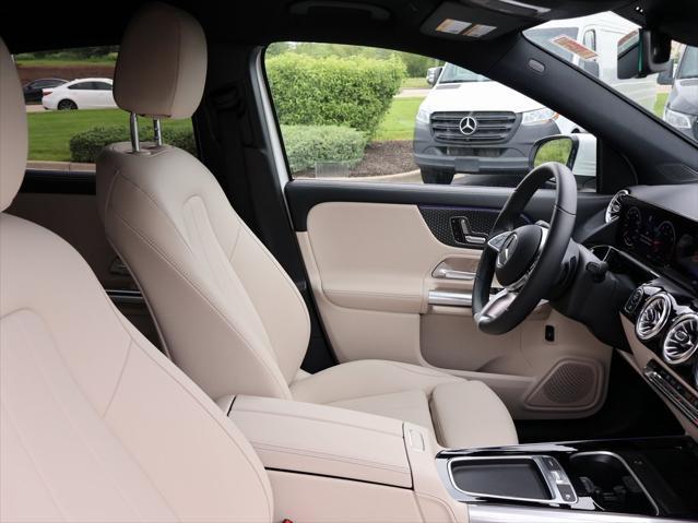 used 2025 Mercedes-Benz GLA 250 car, priced at $41,990
