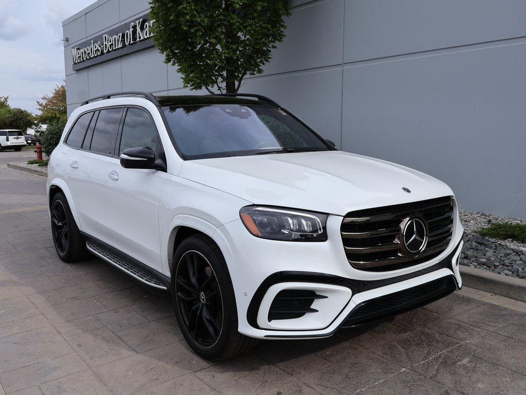 used 2024 Mercedes-Benz GLS 580 car, priced at $98,990