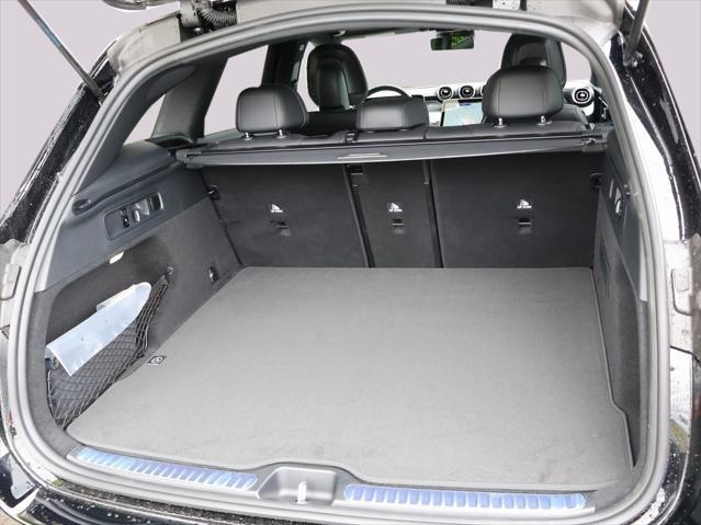 new 2025 Mercedes-Benz GLC 300 car, priced at $58,875