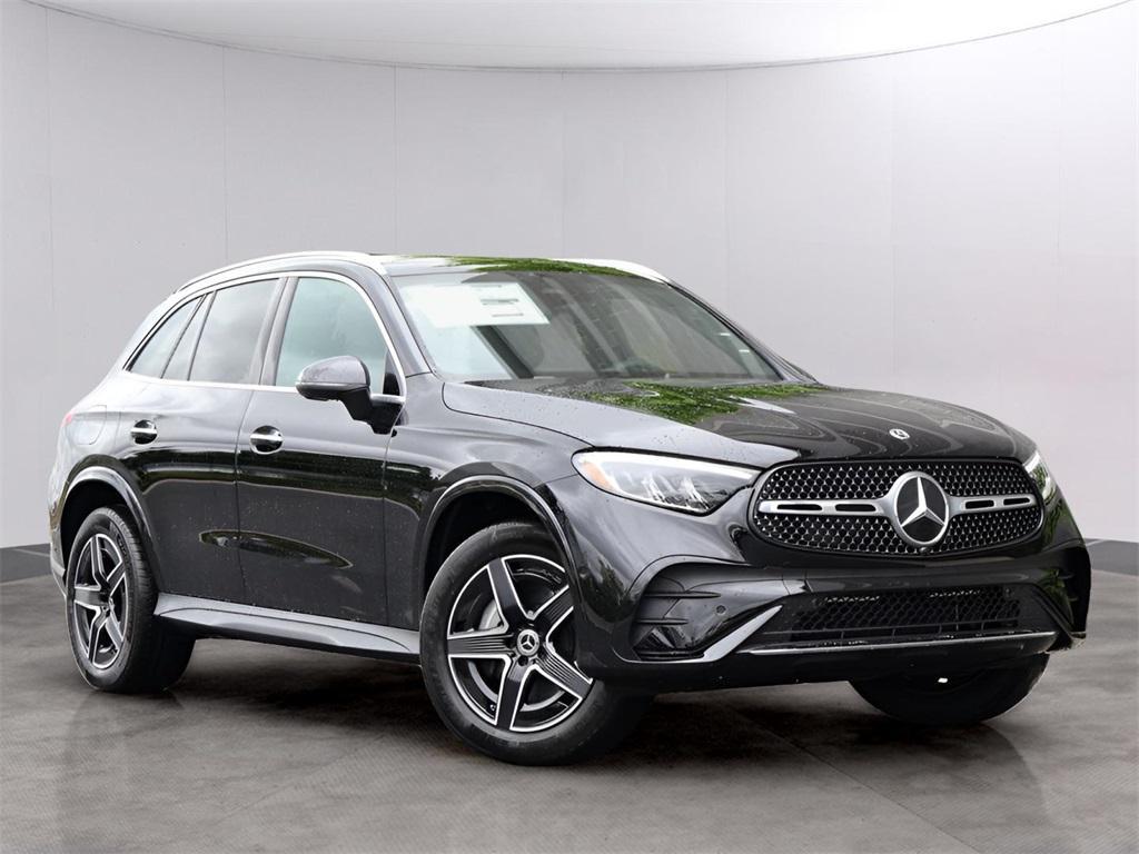 new 2025 Mercedes-Benz GLC 300 car, priced at $58,875