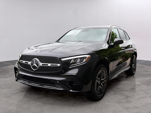 new 2025 Mercedes-Benz GLC 300 car, priced at $58,875
