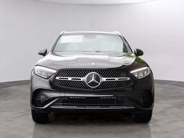 new 2025 Mercedes-Benz GLC 300 car, priced at $58,875