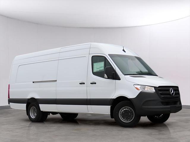 new 2024 Mercedes-Benz Sprinter 3500XD car, priced at $75,557