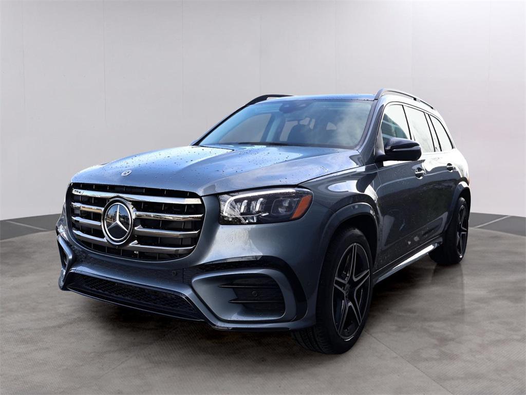 new 2025 Mercedes-Benz GLS 450 car, priced at $98,705