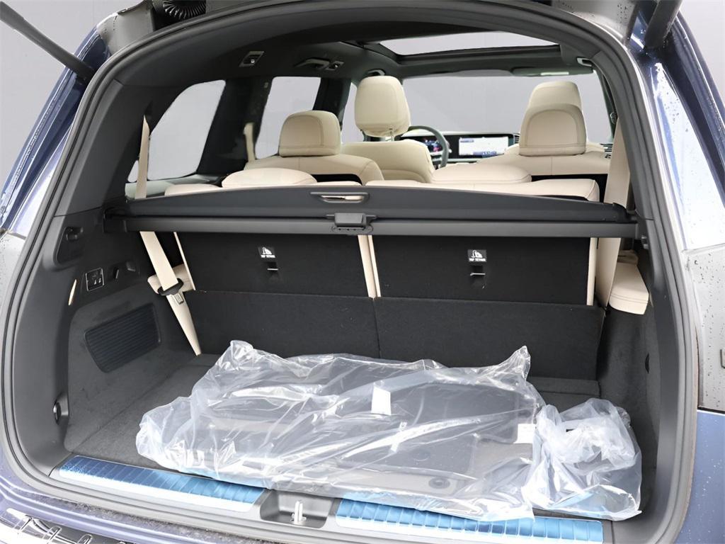 new 2025 Mercedes-Benz GLS 450 car, priced at $100,165
