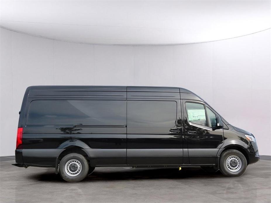 new 2024 Mercedes-Benz Sprinter 2500 car, priced at $80,800