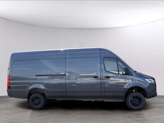 new 2025 Mercedes-Benz Sprinter 2500 car, priced at $87,547