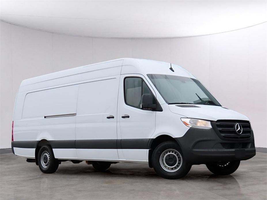 new 2024 Mercedes-Benz Sprinter 2500 car, priced at $69,323