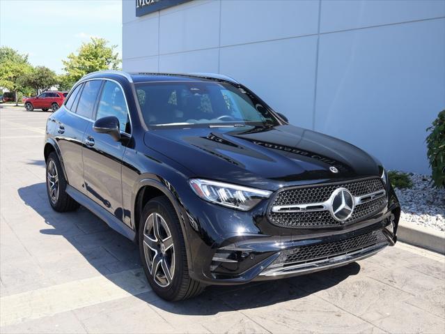 new 2024 Mercedes-Benz GLC 300 car, priced at $46,200