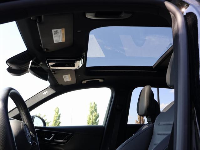 new 2024 Mercedes-Benz GLC 300 car, priced at $46,200