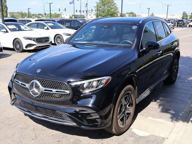 new 2024 Mercedes-Benz GLC 300 car, priced at $46,200