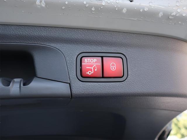 used 2024 Mercedes-Benz GLE 350 car, priced at $59,990