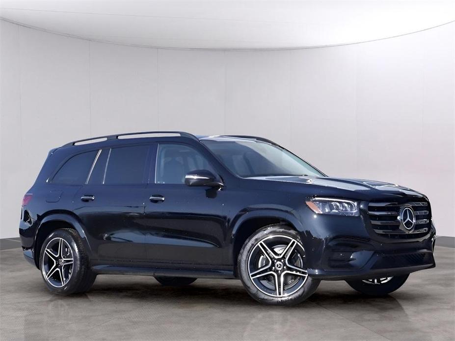 new 2024 Mercedes-Benz GLS 450 car, priced at $95,320