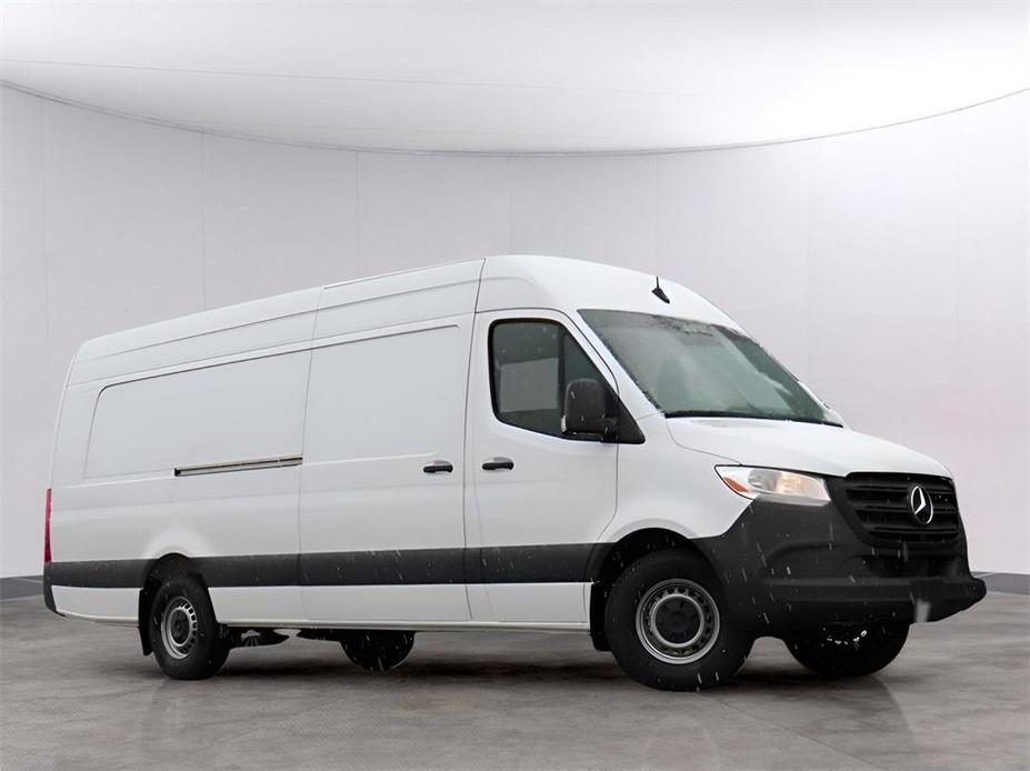 new 2024 Mercedes-Benz Sprinter 2500 car, priced at $70,302