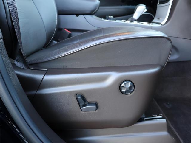 used 2018 Jeep Grand Cherokee car, priced at $25,490