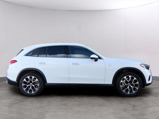 new 2025 Mercedes-Benz GLC 350e car, priced at $65,700