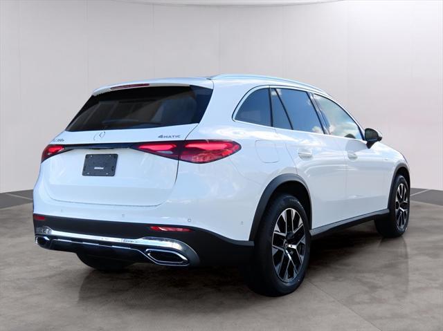 new 2025 Mercedes-Benz GLC 350e car, priced at $65,700