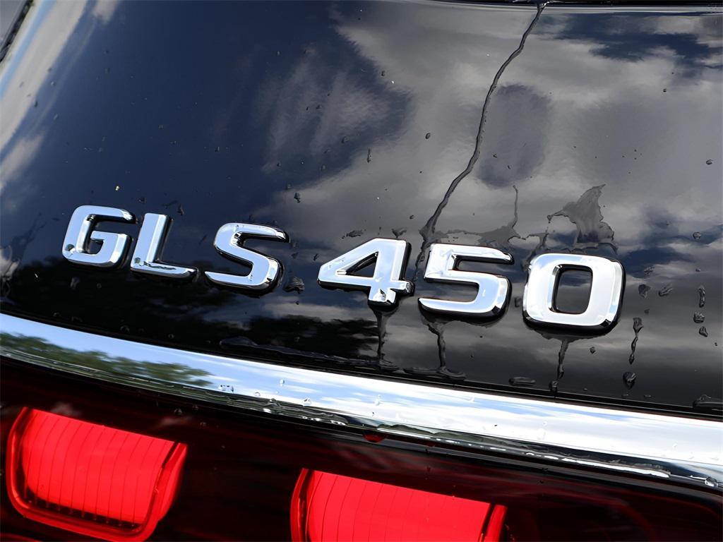 new 2025 Mercedes-Benz GLS 450 car, priced at $95,180
