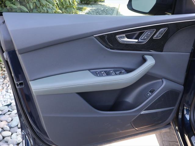 used 2025 Audi Q8 car