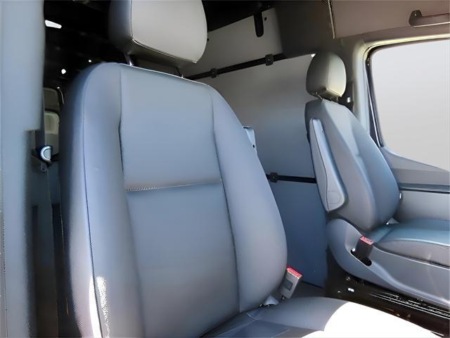 new 2024 Mercedes-Benz Sprinter 2500 car, priced at $78,142