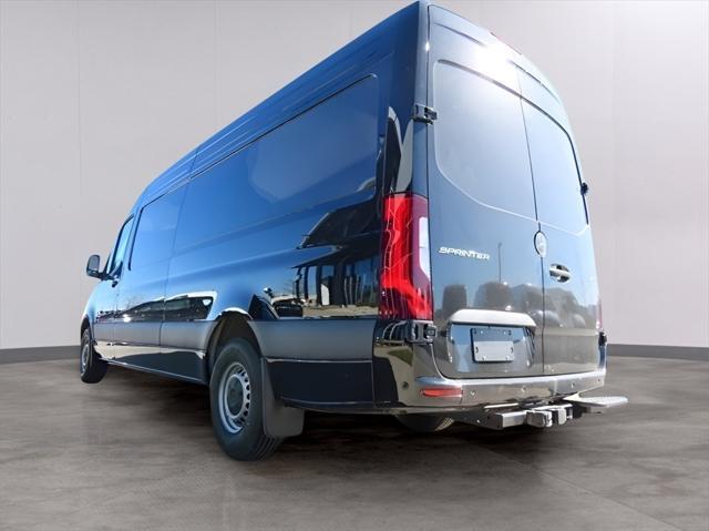 new 2024 Mercedes-Benz Sprinter 2500 car, priced at $78,142