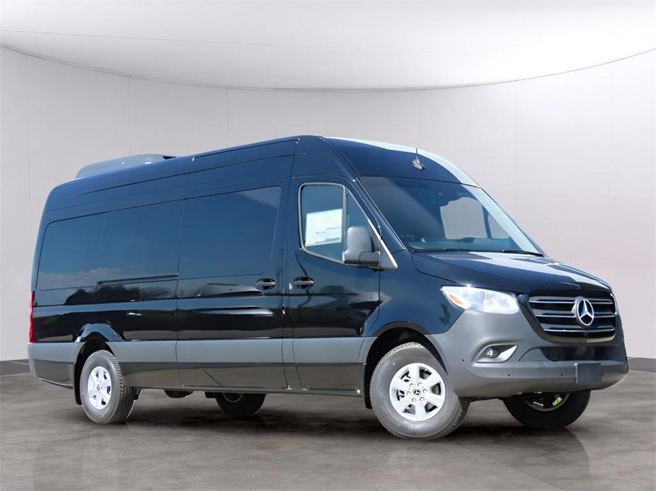 new 2024 Mercedes-Benz Sprinter 2500 car, priced at $86,655