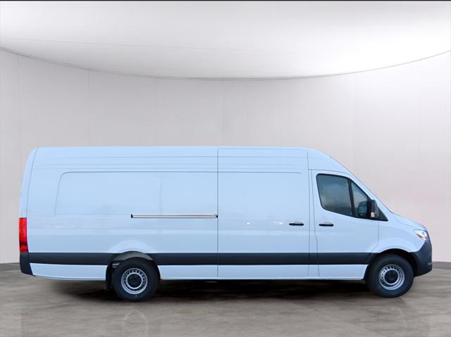 new 2025 Mercedes-Benz Sprinter 2500 car, priced at $67,387