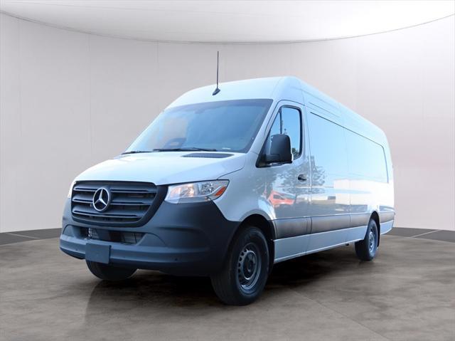 new 2025 Mercedes-Benz Sprinter 2500 car, priced at $67,387