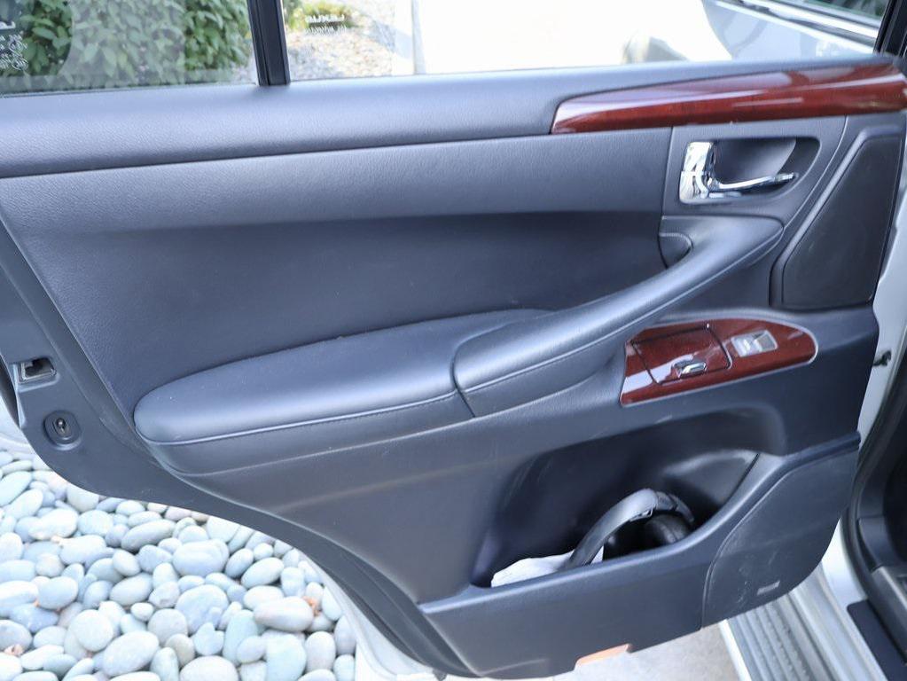 used 2014 Lexus LX 570 car, priced at $30,990