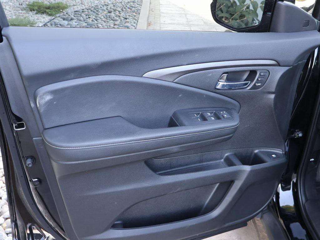 used 2022 Honda Ridgeline car, priced at $33,679