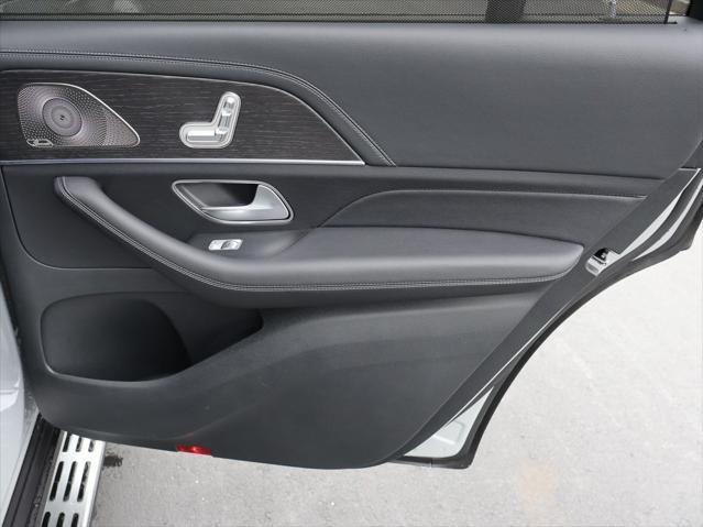new 2025 Mercedes-Benz GLS 450 car, priced at $101,275