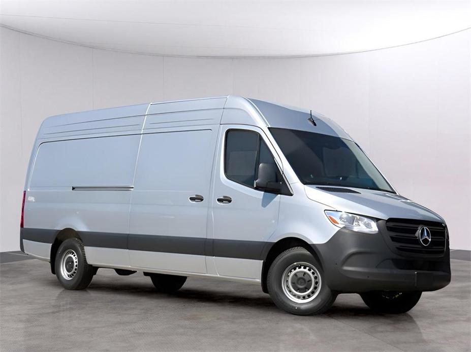 new 2024 Mercedes-Benz Sprinter 2500 car, priced at $68,332