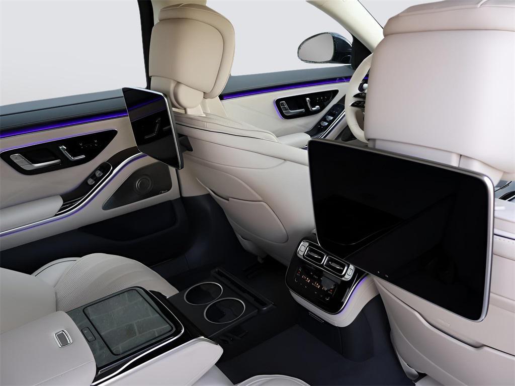 new 2025 Mercedes-Benz AMG S 63 E car, priced at $210,345