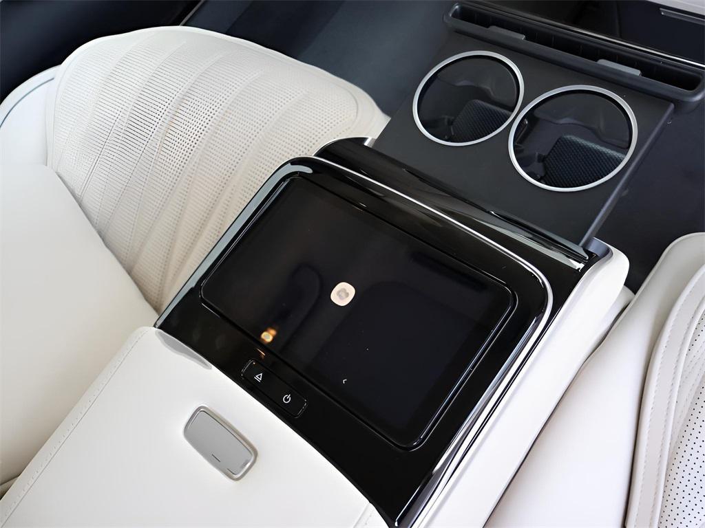 new 2025 Mercedes-Benz AMG S 63 E car, priced at $210,345
