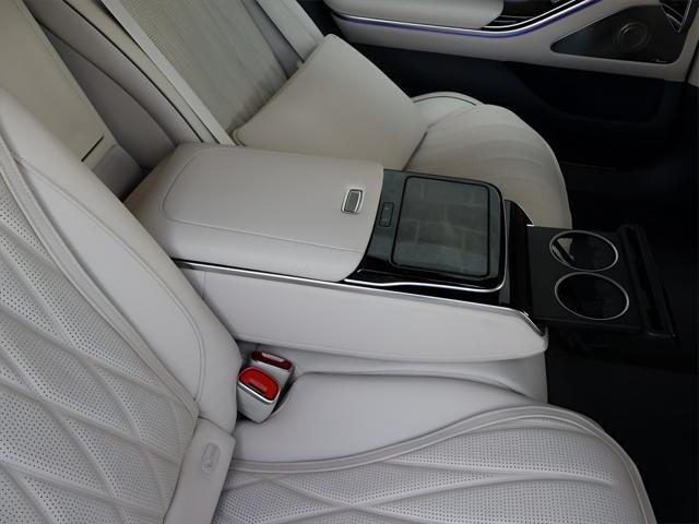 new 2025 Mercedes-Benz AMG S 63 E car, priced at $210,345