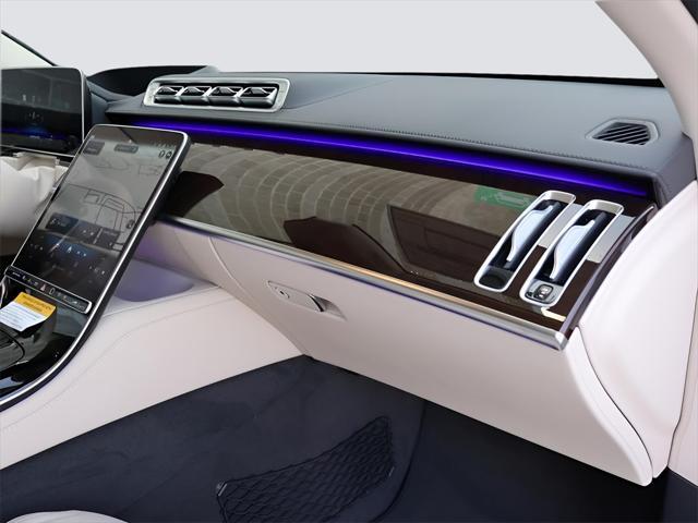 new 2025 Mercedes-Benz AMG S 63 E car, priced at $210,345