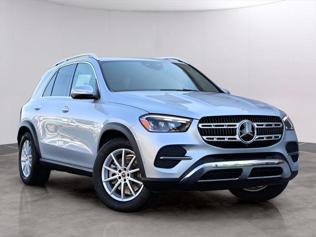 new 2025 Mercedes-Benz GLE 450 car, priced at $81,210