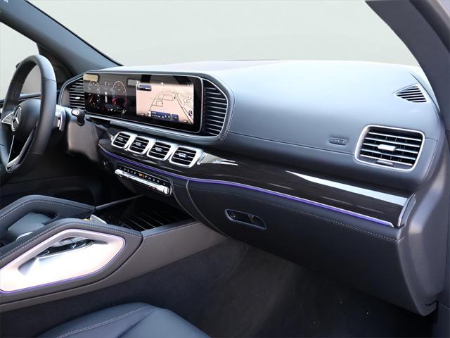 new 2025 Mercedes-Benz GLE 450 car, priced at $81,210