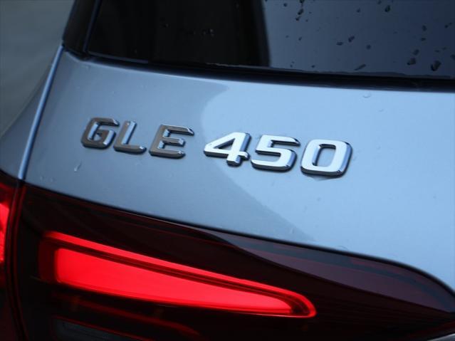 new 2025 Mercedes-Benz GLE 450 car, priced at $81,210