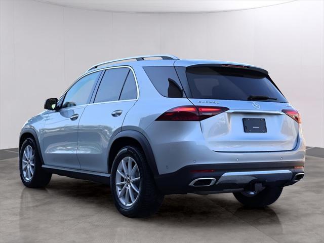 new 2025 Mercedes-Benz GLE 450 car, priced at $81,210