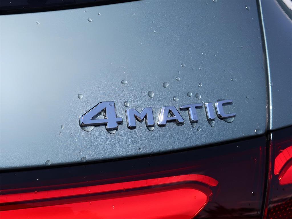 new 2025 Mercedes-Benz GLC 300 car, priced at $62,015