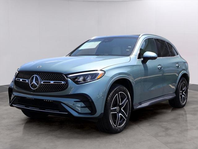 new 2025 Mercedes-Benz GLC 300 car, priced at $62,015